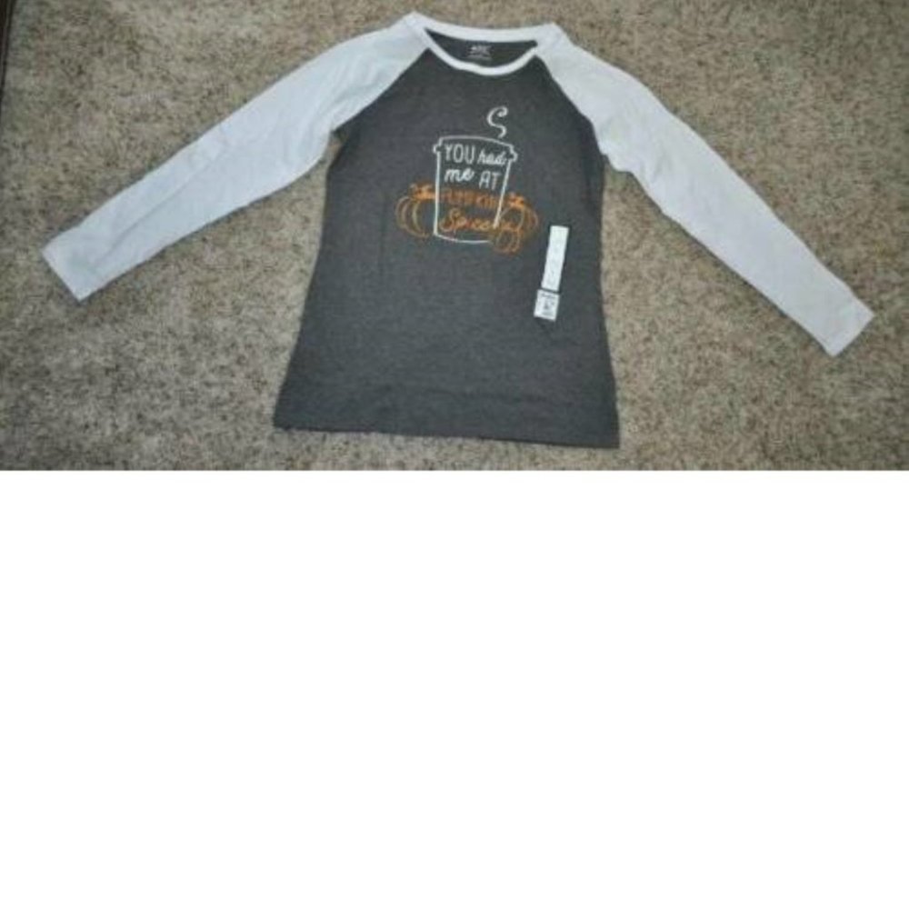 Halloween Shirt You Had Me At Pumpkin Spice Small Gray Long Sleeve V-Neck Womens